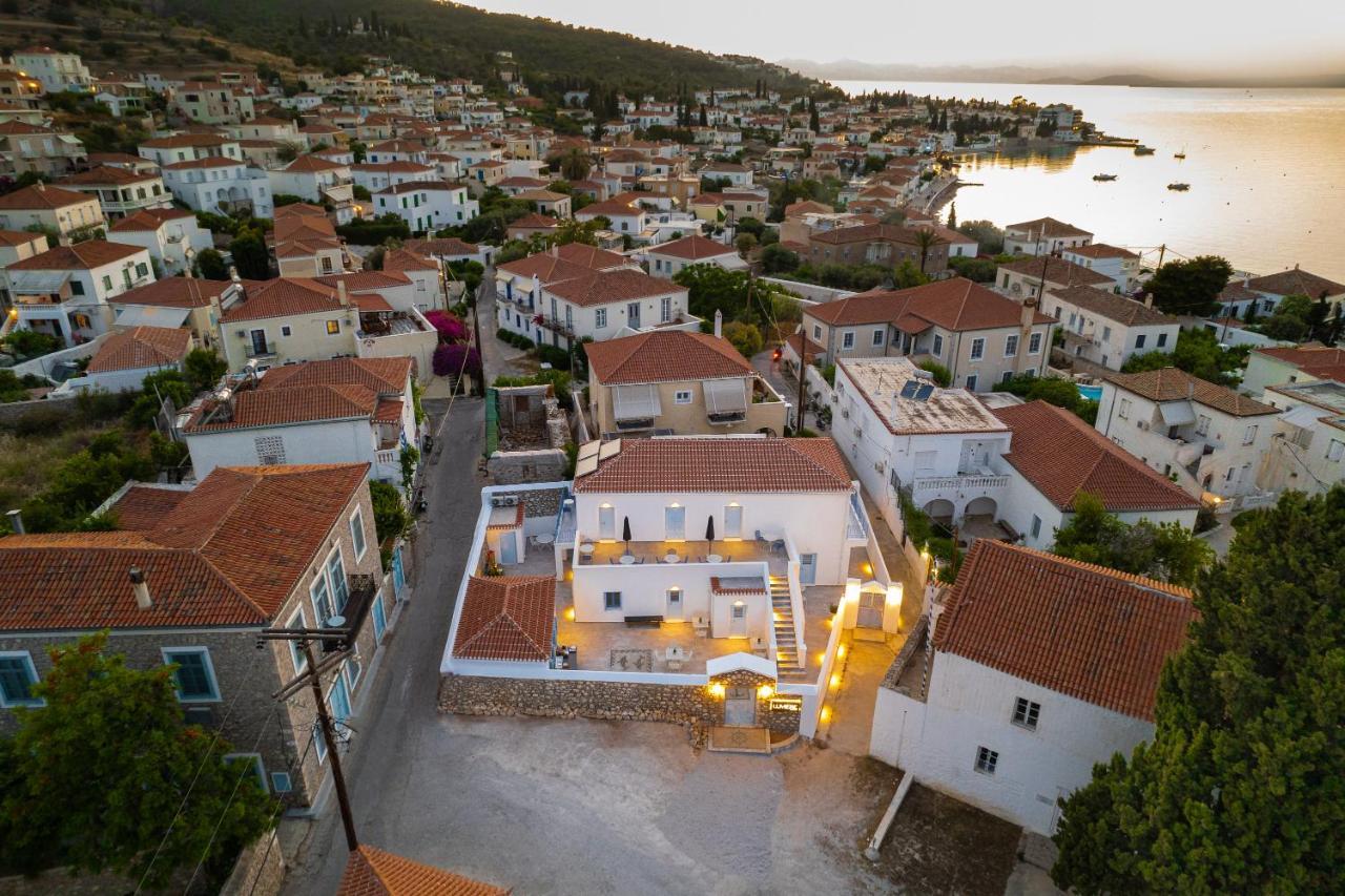 Lumiere Spetses Hotel Eksteriør billede